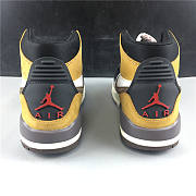 Air Jordan Legacy 312 Rookie of the Year  AV3922-102 - 3