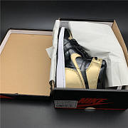 AIR Jordan 1 Retro High Gold Top 3 861428-001 - 2