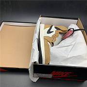 Air Jordan 1 Retro High Rookie of the Year 555088-700 - 4