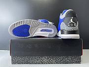 Air Jordan 3 Retro Varsity Royal Cement CT8532-400 - 4