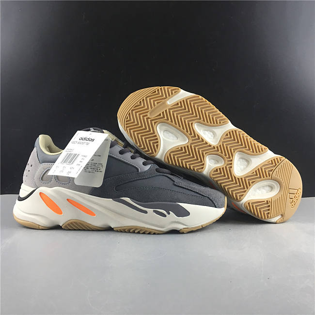 Adidas Yeezy Boost 700 Magnet Fv9922 - 1