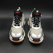 Balenciaga Triple S Silver Light Brown 483513 w06e3 1260 - 3