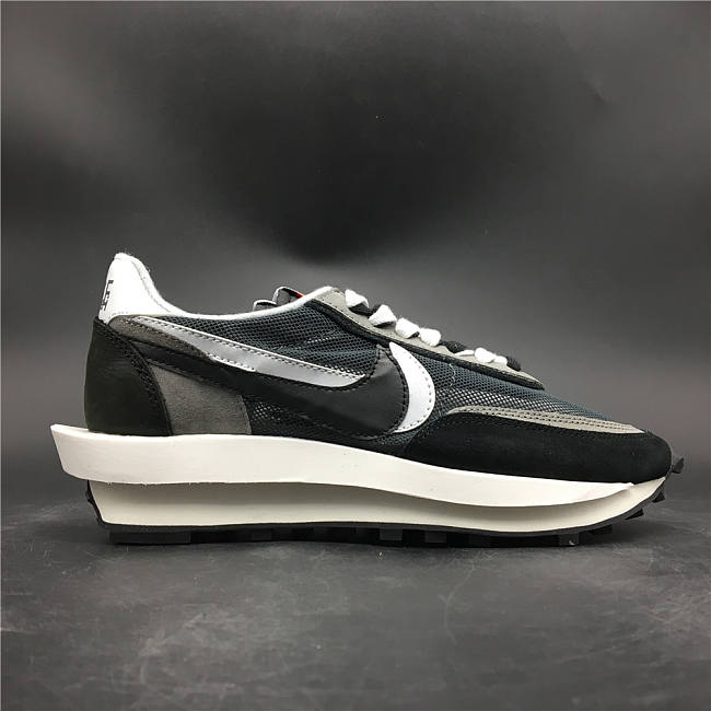 Nike LD Waffle sacai Black BV0073-001 - 1