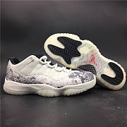 Air Jordan 11 Retro Low Snake Light Bone CD6846-002  - 3