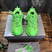 Balenciaga Track Fluo Green 542023W3AB13801  - 6