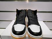 Air Jordan 1 Mid Laser Orange Black (W)  CV5276 107 - 5