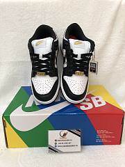 Nike SB Dunk Low Supreme Stars Black (2021) DH3228-102 - 3