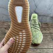 Adidas Yeezy Boost 350V2 Monster Antlia Babysbreath FC8333  - 3