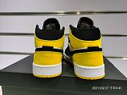 Air Jordan 1 Mid Yellow Toe Black 852542-071 - 3