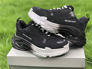 Balenciaga Triple S SneakerBlack white Silver Gradient 541624 W09O1 1000