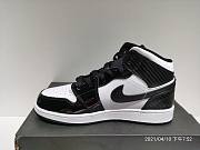 Air Jordan 1 Mid Carbon Fiber  DD1649-001 - 4