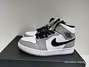 Air Jordan 1 Mid Light Smoke Grey 554724-092  - 4