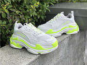 Balenciaga Triple S Fluo Green White 536737W2CA33890 - 2