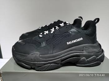 Balenciaga Triple S All Black 483513 W06E2 2323