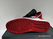 Air Jordan 1 Low Black Toe 553558-116 - 3