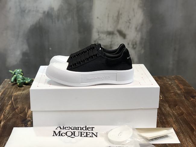 Alexander McQueen Oversized BLACK WHITE  654593W4PQ11070 - 1