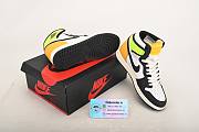 Air Jordan 1 Retro High White Black Volt University Gold 555088-118 - 6