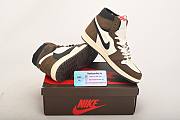 Air Jordan 1 Retro High Travis Scott  CD4487-100 - 5