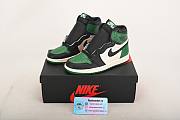 Air Jordan 1 Retro High Pine Green 555088-302 - 3