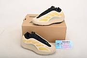 Adidas Yeezy 700 V3 Safflower G54853 - 1