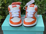 SB DUNK LOW - 4