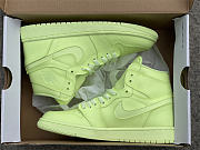 Air Jordan 1 Retro High Barely Volt (W) AH7389-700 - 5