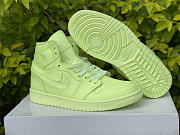 Air Jordan 1 Retro High Barely Volt (W) AH7389-700 - 6