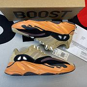 Aidas Yeezy Boost 700 Enflame Amber GW0297 - 3
