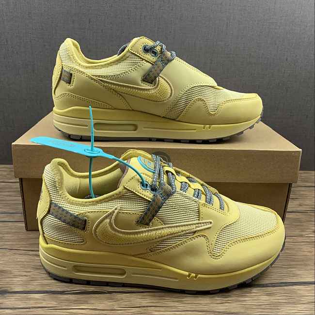 Nike Air Max 1 Travis Scott Cactus Jack Saturn Gold DO9392-700 - 1