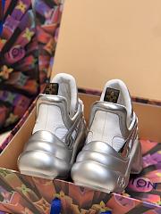 Louis Vuitton Arclight Trainer X Silver 1A76DK - 5