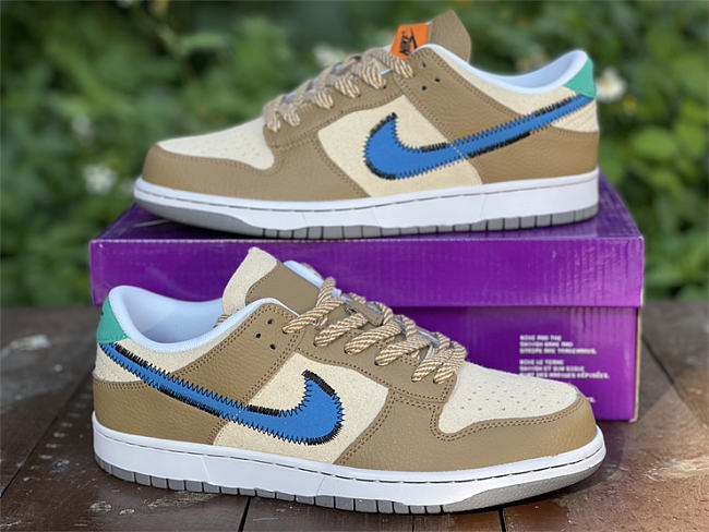 Nike Dunk Low size? Dark Driftwood DO6712-200  - 1