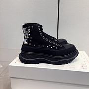 Alexander McQueen Tread Slick Lace Up Boot Black Screw - 5