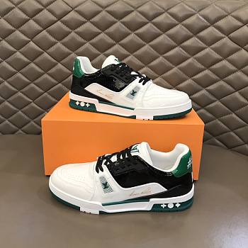 LV Trainer #54 Black Green White