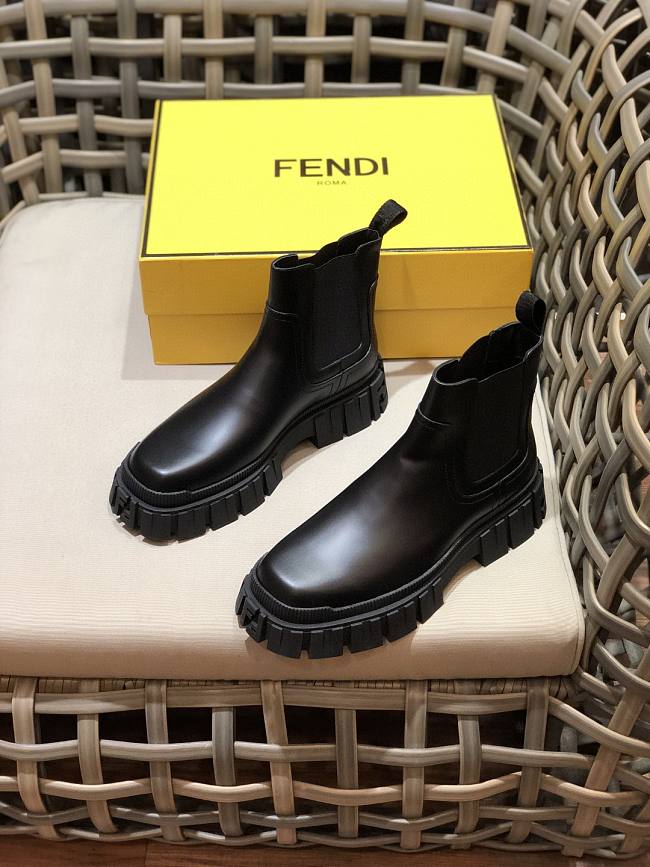 FENDI Leather Chelsea Boots - Black - 1