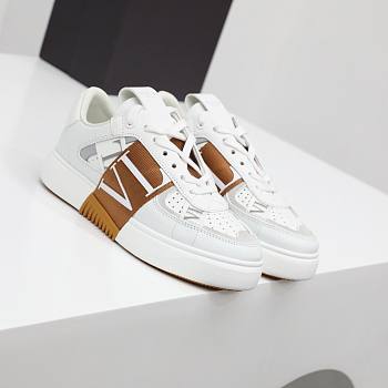 Valentino Garavani Band Leather White Orange