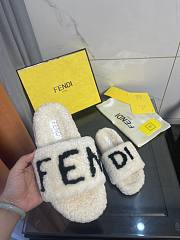 FENDI Shearling Slides White - 5