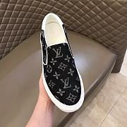 LV Ollie Trocadero Sneaker Black White - 4