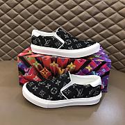 LV Ollie Trocadero Sneaker Black White - 2