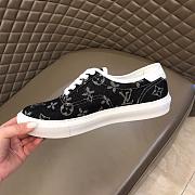 LV Ollie Trocadero Laces Sneaker Black White - 2