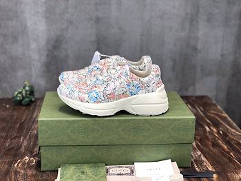 Gucci Women's 100 Rhyton Sneaker Flower