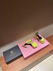 MEDUSA AEVITAS PLATFORM PUMPS Yellow - 1