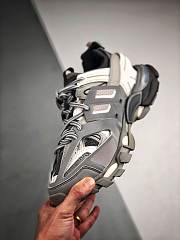 Balenciaga Track Grey 542023W1GB71214 - 2