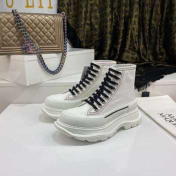 Alexander McQueen Tread Slick Lace Up Boot White