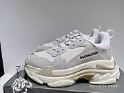 Balenciaga Triple S White 483546 W06F1 9000 - 6