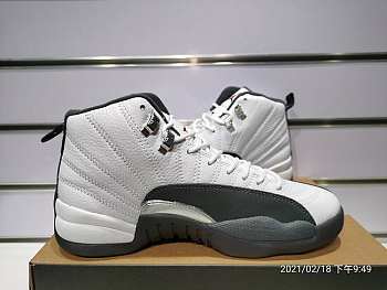 AIR Jordan 12 Retro White Dark Grey (GS) 153265-160