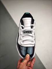 Air Jordan 11 Retro Low Iridescent 528895-145 - 4