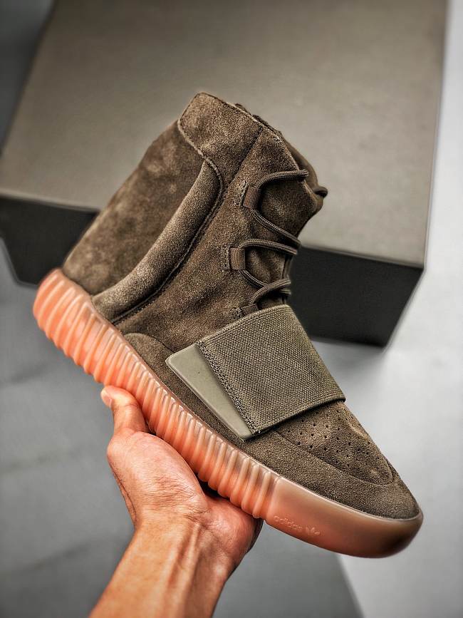 adidas Yeezy Boost 750 Light Brown Gum (Chocolate) BY2456 - 1