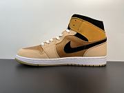 Air Jordan 1 Mid SE Particle Beige (W) DD2224-200 - 5