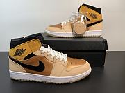 Air Jordan 1 Mid SE Particle Beige (W) DD2224-200 - 3