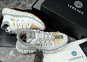 Versace Trigreca White Grey Barocco Print DSU8094-D16TCG_D014H - 2